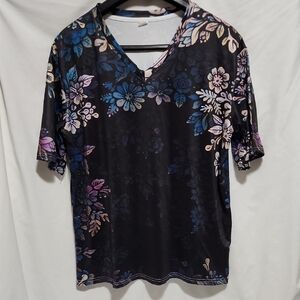 Floral V-Neck Women's Top - Black and Blue